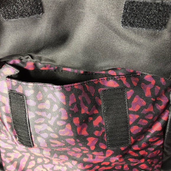 Nike Air Jordan Backpack All World Gym bag Laptop - Picture 4 of 6